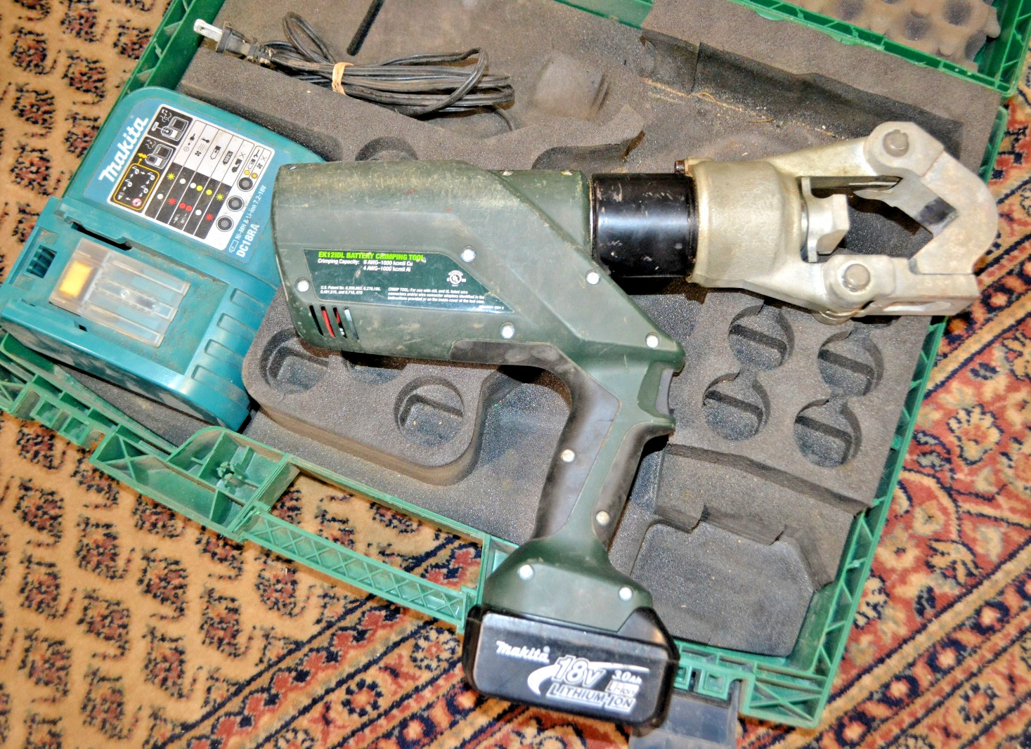 Greenlee Single Point Dieless Crimper EK12IDL 18V Li-Ion w/ 1 Battery & Charger