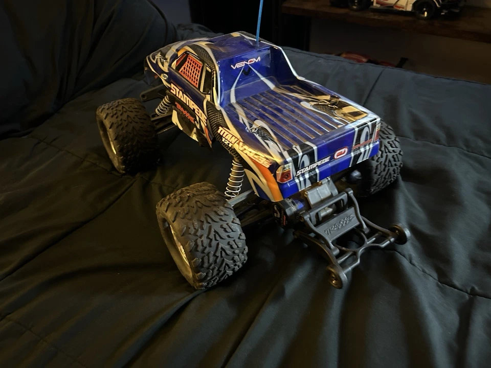 Traxxas Stampede 2WD atualizado - Imagem 2 de 4