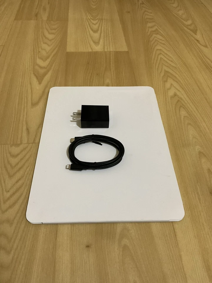 New Original Genuine Apple Ipad Air 1 &2 Ipad Air Pro 18W Lightning Wall Charger - Image 4 of 4