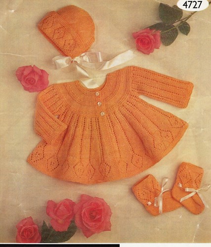 VINTAGE~MATINEE-MANTEL~HAUBE~STIEFEL~4-FÄDIG~STRICKMUSTER~GR. 18-20" (CB17