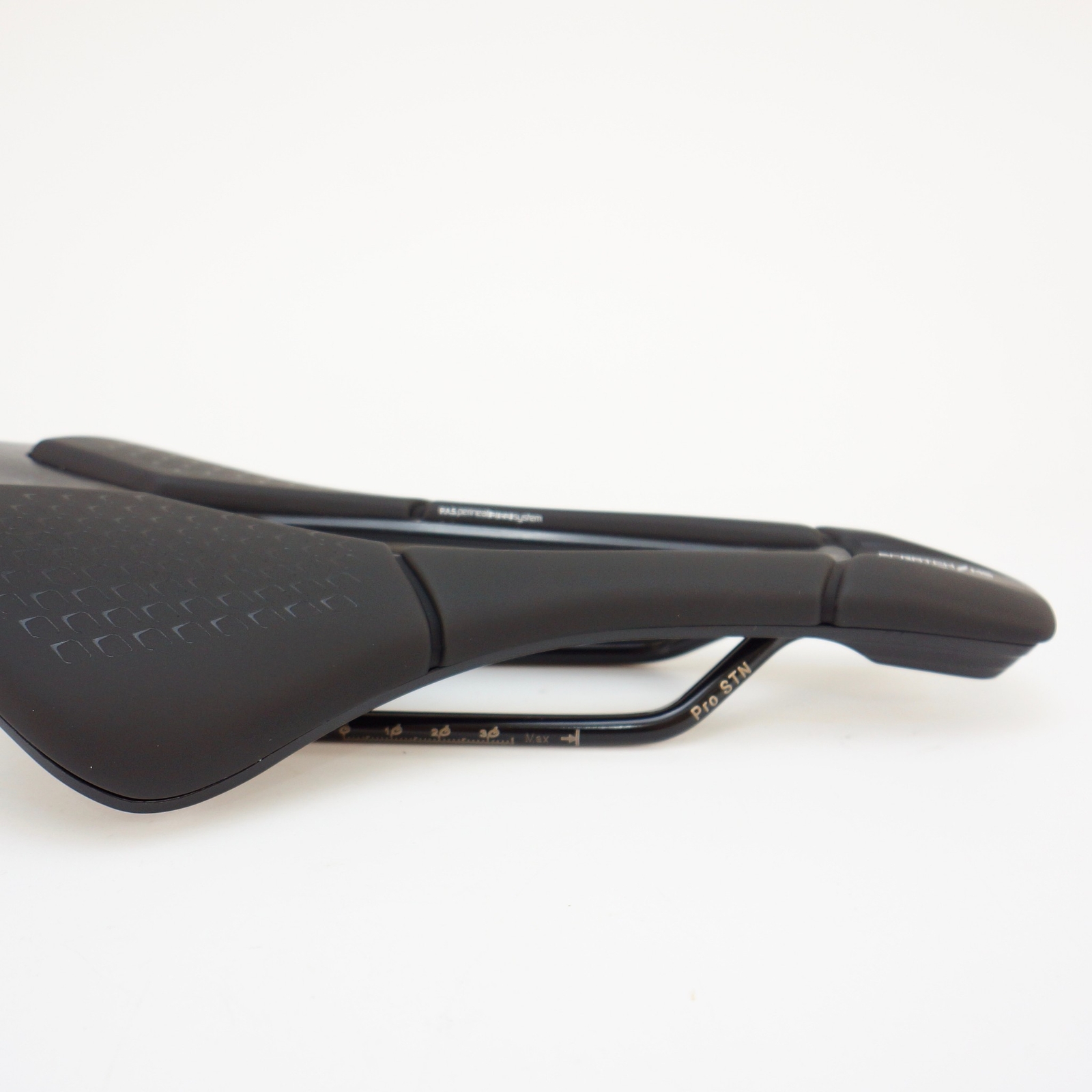 Saddle Tirox / Stn Rail Blac3