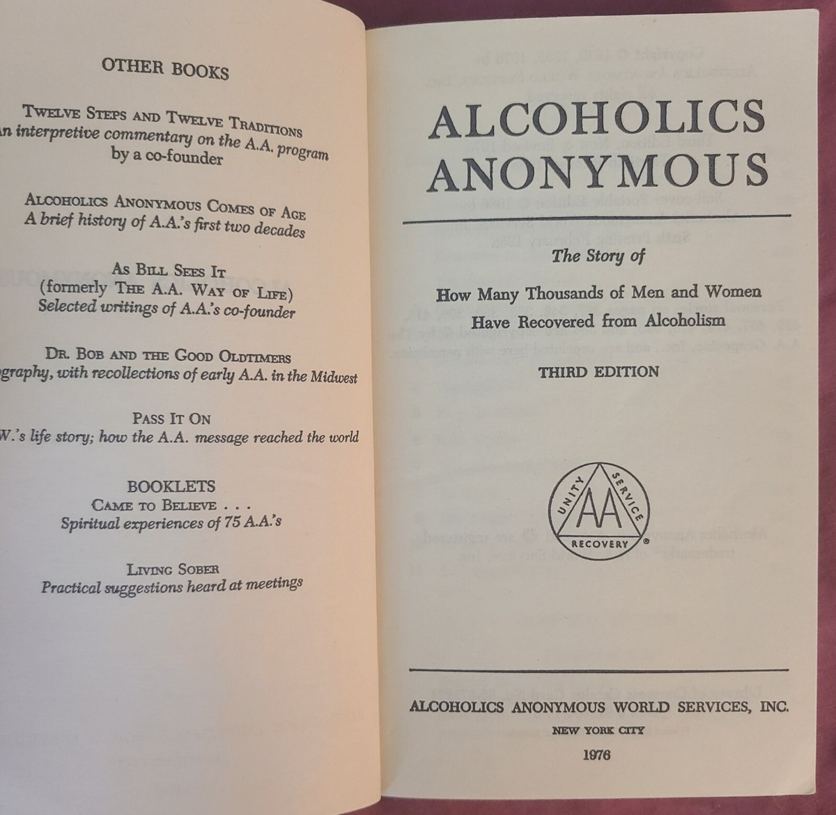 AA Alcoholics Anonymous - 3rd Edition (PB 1988) | eBay