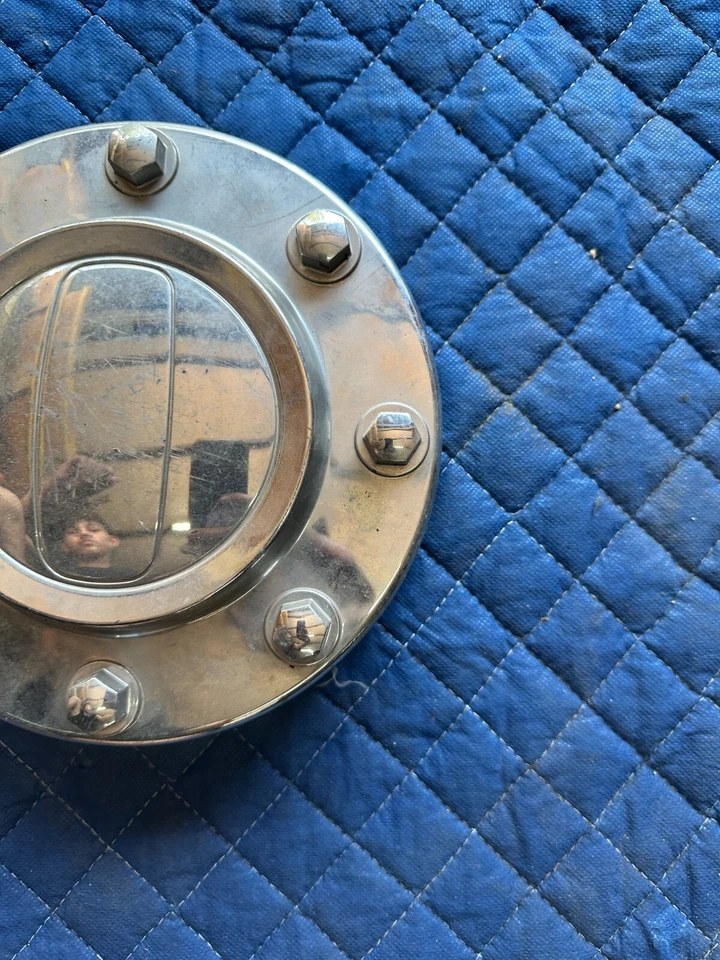 Cubierta de tapa central de rueda delantera Dodge Ram 3500 G-Plus 2011-2016 02etn3701asl Foto 3 de 4