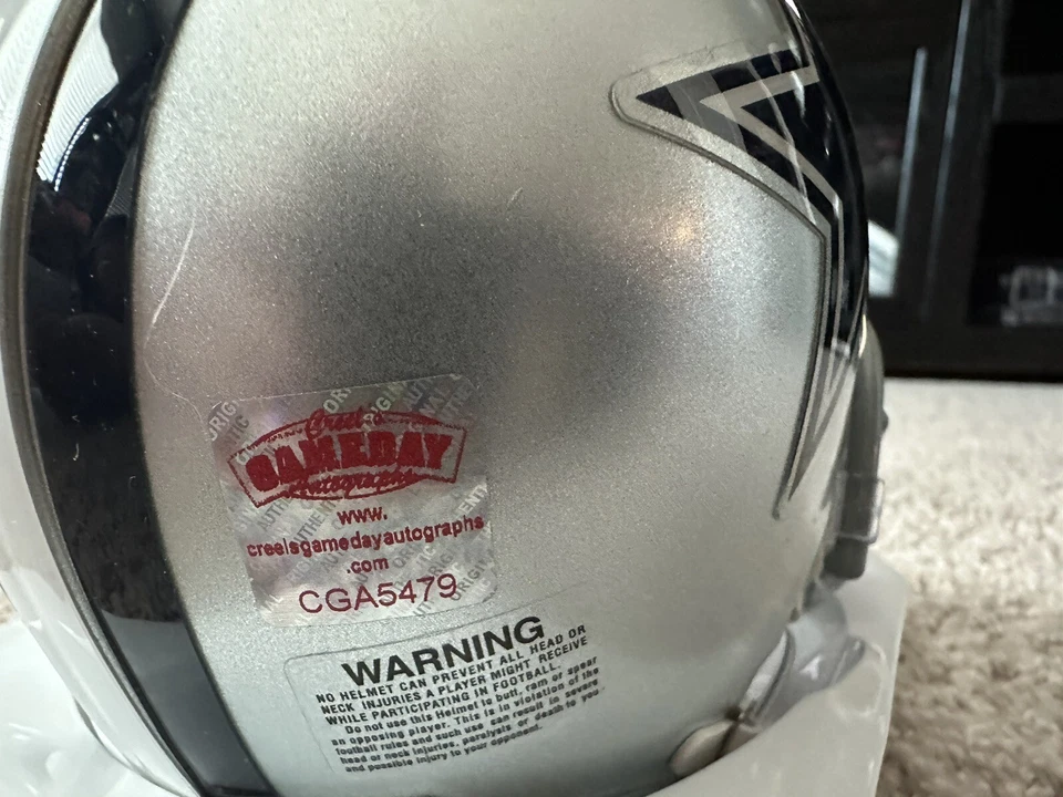 凯文·史密斯迷你头盔达拉斯牛仔签名亲笔签名 INSC 3X SB Champ — 第 2/3 张图片