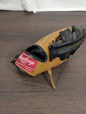 Rawlings Youth Players Series RH Ball Gloves 8 1/2" Used