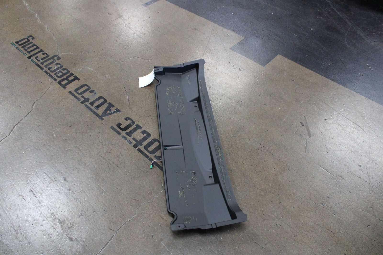 McLaren MP4-12C, Topper / Tonneau Lower Tray, Used, P/N 11A4090SP