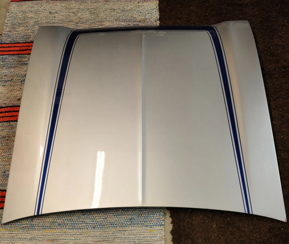 Ford Escort mk1 Bonnet - Image 2 of 3