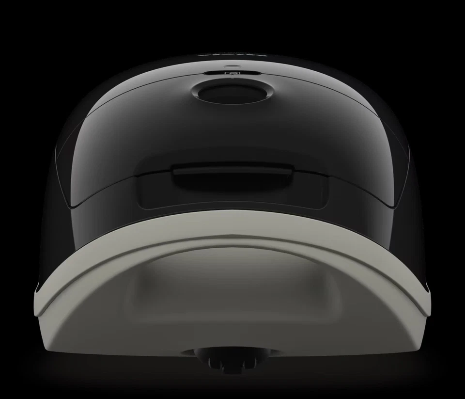 Miele Guard M1 Cat & Dog Canister Vacuum. Made In Germany! - Image 4 of 4