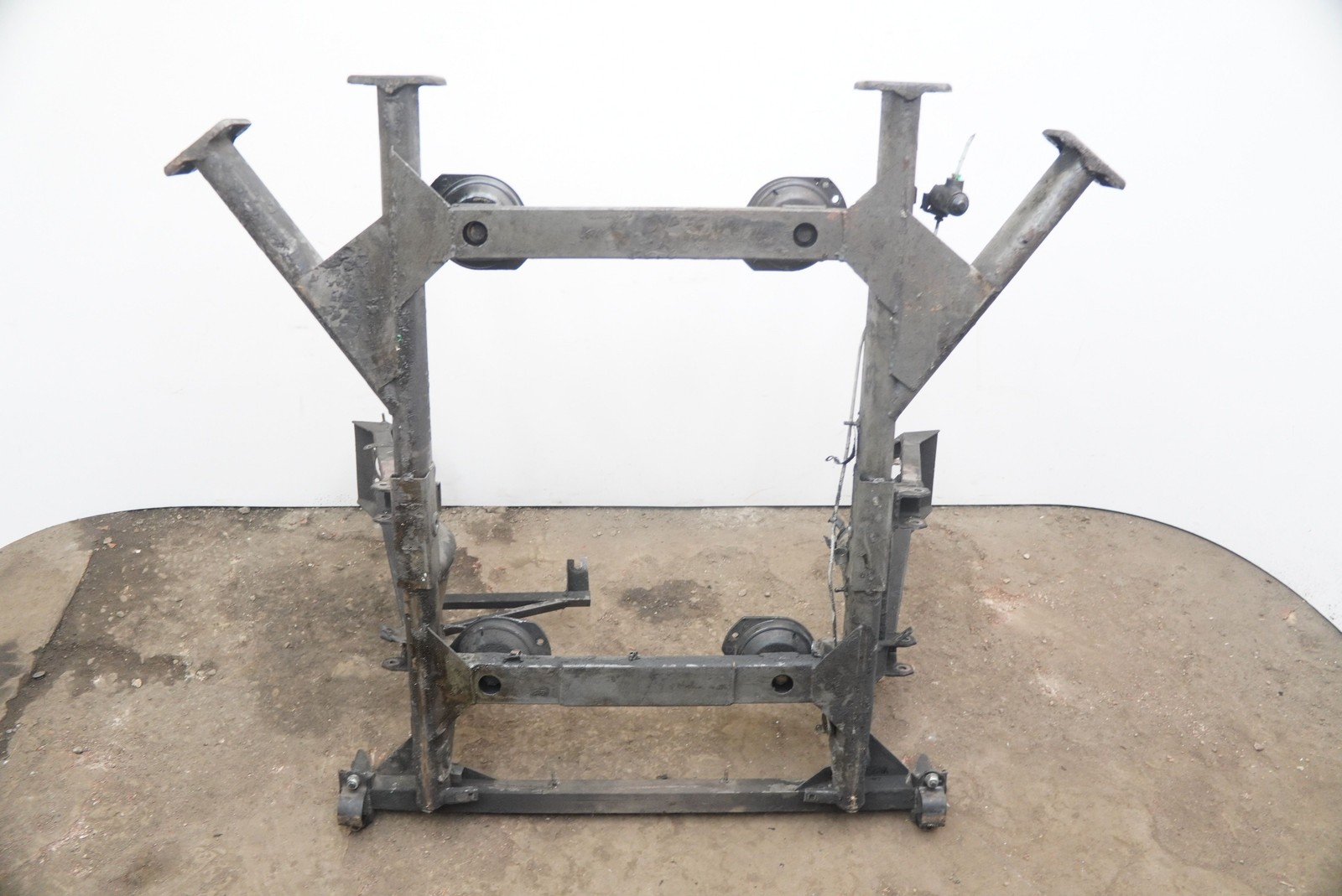 Rear Engine Cradle Subframe Crossmember Chassis Ferrari Mondial Cabriolet 1985