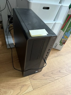 HP Z1 Tower G5 Intel Core i7-9700 3,0GHz 32GB RAM 1TB NVMe GeForce RTX2070 8GB