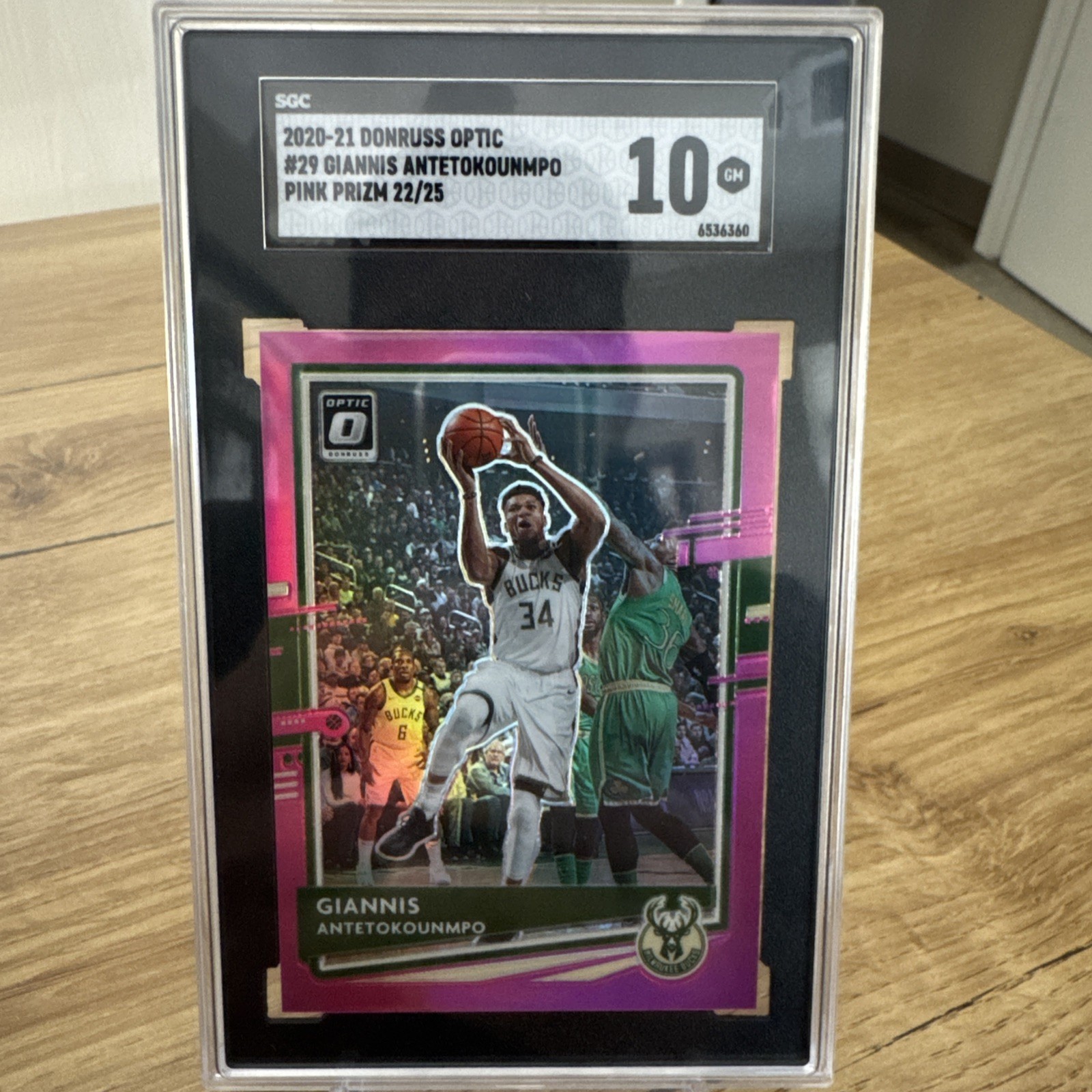 2020-21 Donruss Optic PINK PRIZM #D/25 Giannis Antetokounmpo SGC 10 GEM MINT #29