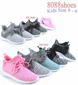 Youth Girls/'s Kid/'s Cute Light Weight Flat Slip On Sneaker Shoes size 9-4 NEW