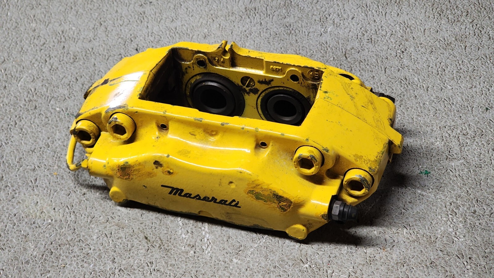 03-12 QUATTROPORTE Yellow OEM Brembo Brake Caliper 4 PISTON SINGLE USED