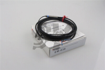 1PCS keyence Proximity Sensor EM-038 NEW