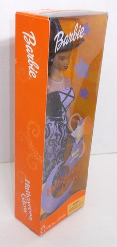 DISFRAZ DE BRUJA HALLOWEEN GLOW BLACK BARBIE AA 2002 EDICIÓN ESPECIAL MATTEL 55197 - Imagen 5 de 9