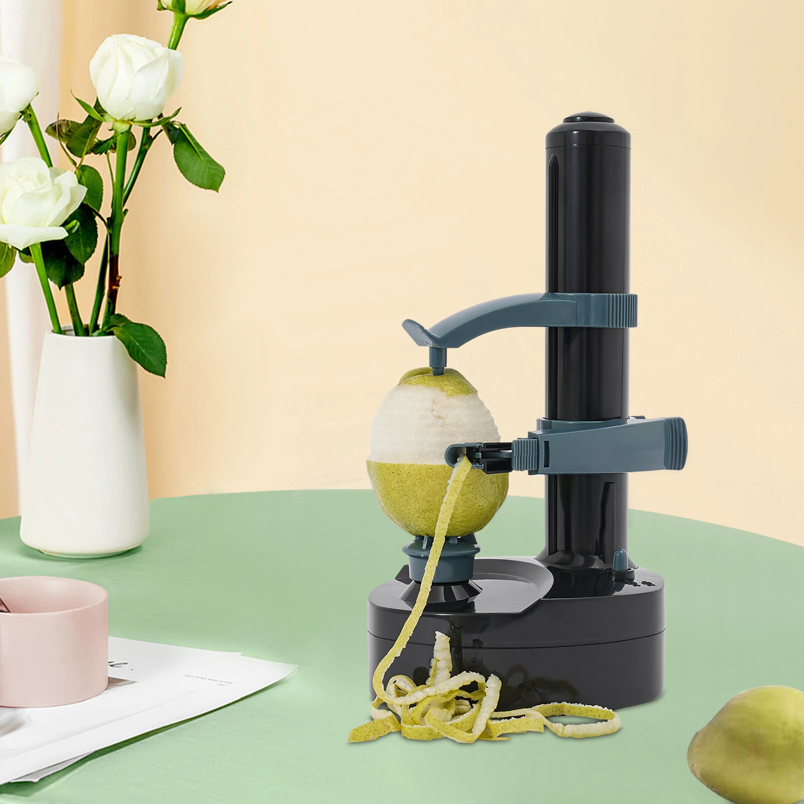 Multifunction Kitchen Gadget Easy Operate Automatic Fruit Apple Vegetable Peeler
Opens in a new wind