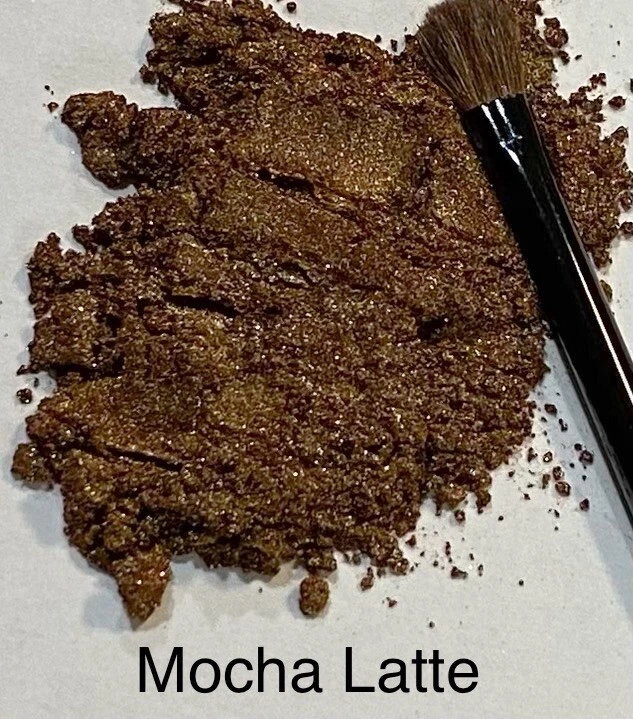 Loose Powdered Mineral Eyeshadow  - Image 2 of 3