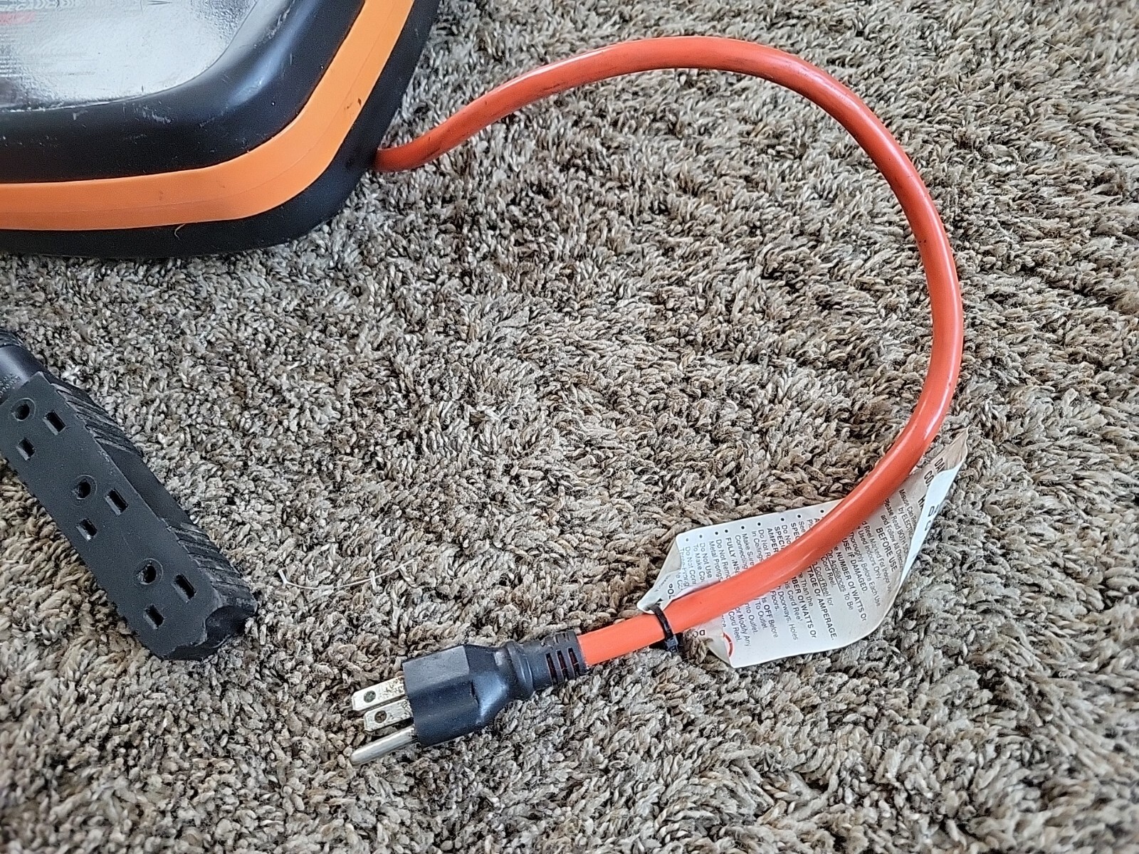 Leviton Electricord Retractomatic extension cord reel 30ft R5614030