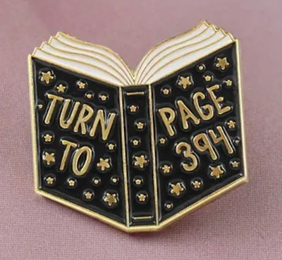 TURN TO PAGE 394 BOOK COVER HARRY POTTER ENAMEL PIN BADGE-0.98 by 1.02''-NWT!