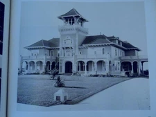 REDLANDS YESTERDAYS : A PHOTO ALBUM, 1870-1920  by William G Moore 1983