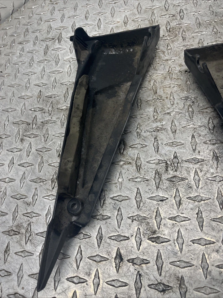 Оригинальные пластиковые обтекатели топливного бака 2001-2005 Yamaha Fazer FZ1 FZ1000 - Изображение 3 из 4