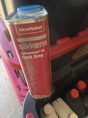 AkzoNobel 546749 Sikkens Autosurfacer UV Dark Gray Primer 750mL