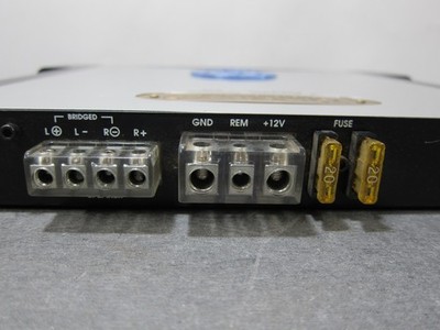 Volfenhag ZX-8200 2 Channel MOSFET Bridgeable 1000W Car Audio