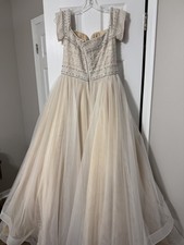 Mori Lee Spring 2017 Wedding Dress Ivory/Nude Size 10 - Item 26528