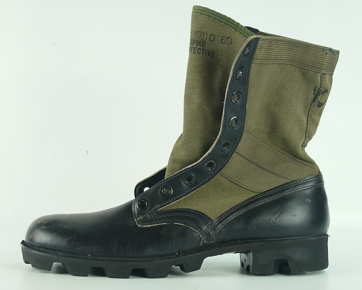 US Vietnam Era Genesco Jungle Boots 1969, Spike Protective, NO