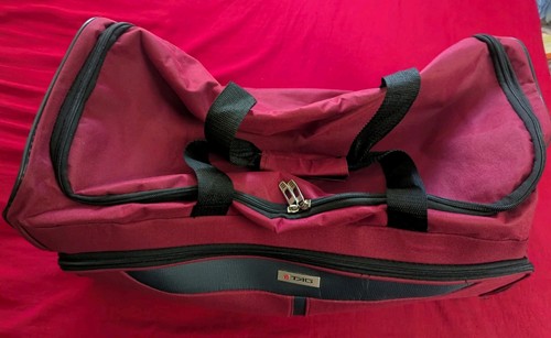 Tag Freehold Light Wight Softside 25" Rollreisetasche rot - Bild 3 von 7