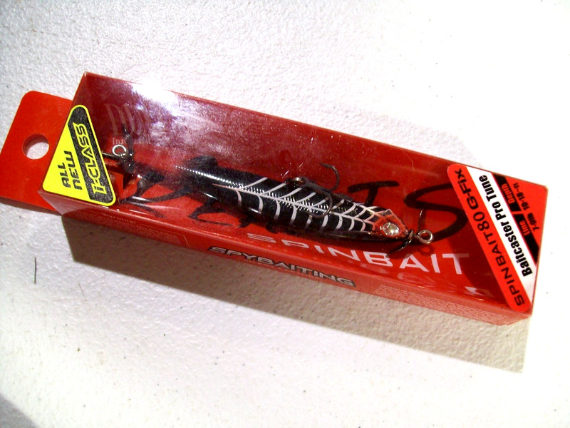 REALIS DUO SPINBAT80 G-FIX BLK/WHT/RED FISHING LURE IN BOX!