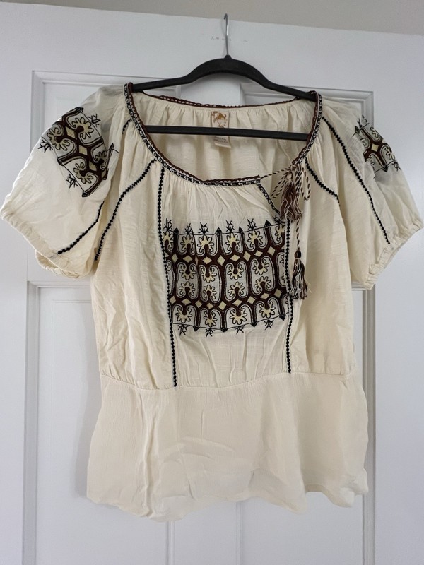 Anthropologie Shirt Blouse Embroidered Size M