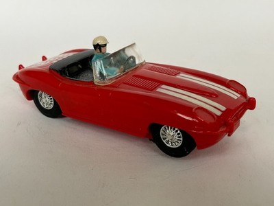 Marx Jaguar XKE Roadster #333 (Red) 1/32 scale slot car RTR
