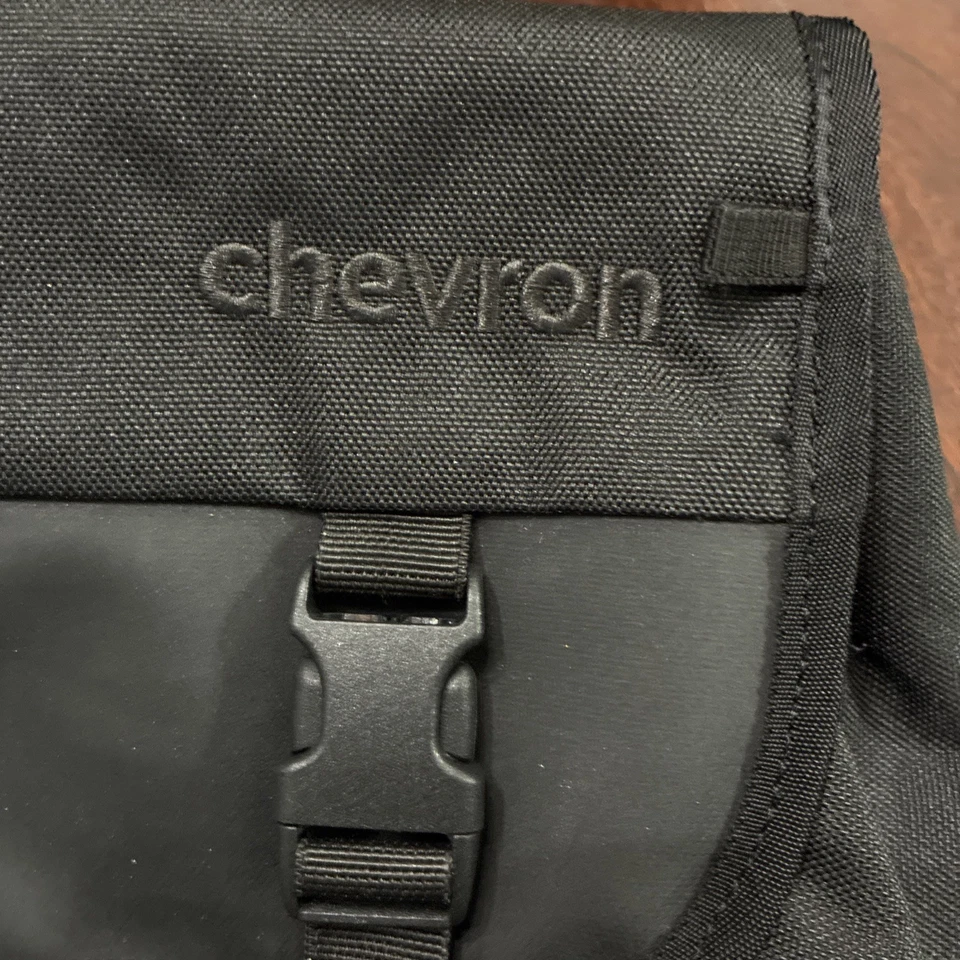 Chevron Timbuk 2 Incognito Zip Pack Travel Black Backpack Limited - Image 2 of 4