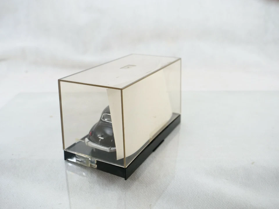 Voiture présidentielle ZIS 115 Limousine de Staline 1946 Kit résine monté 1/43 - Photo 4/4