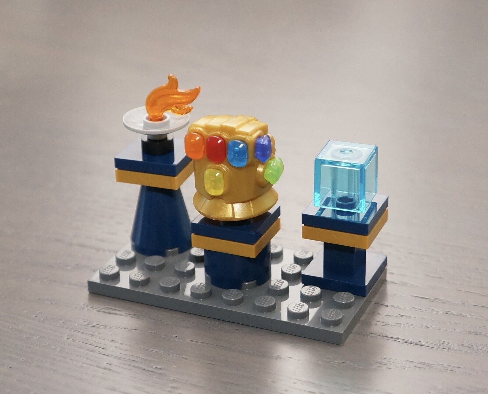 Lego Thor's Hammer 76209 | The Infinity Gauntlet, Tesseract