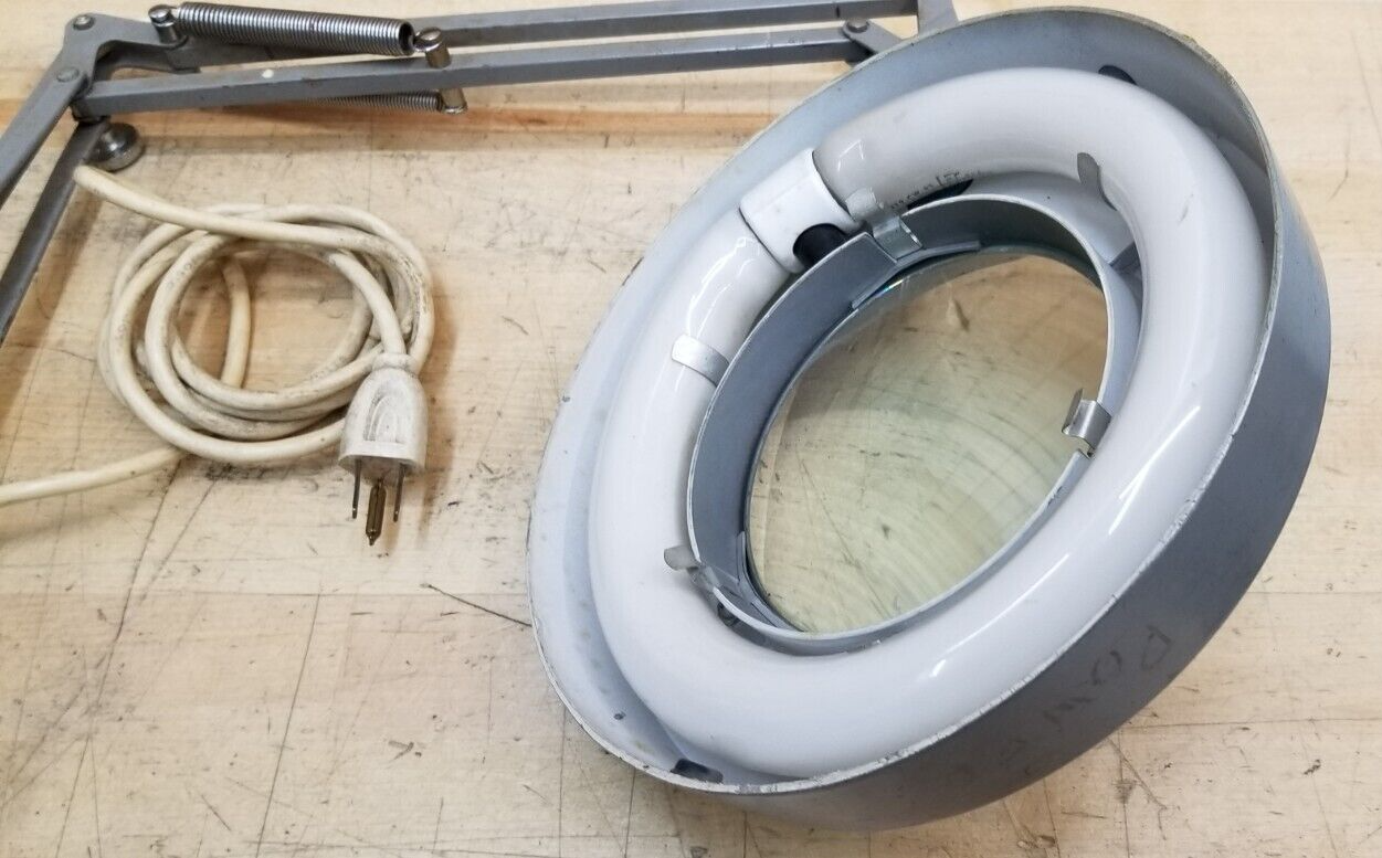 LUXO MAGNIFIER LAMP ARTICULATING ARM VINTAGE INDUSTRIAL W CLAMP MCM