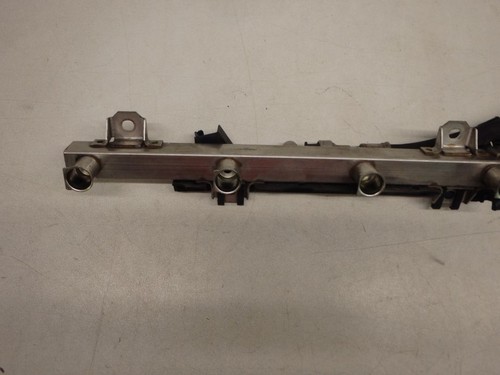 Eispritzleiste Rail Einspritzung BMW 3er E46 318i 318si