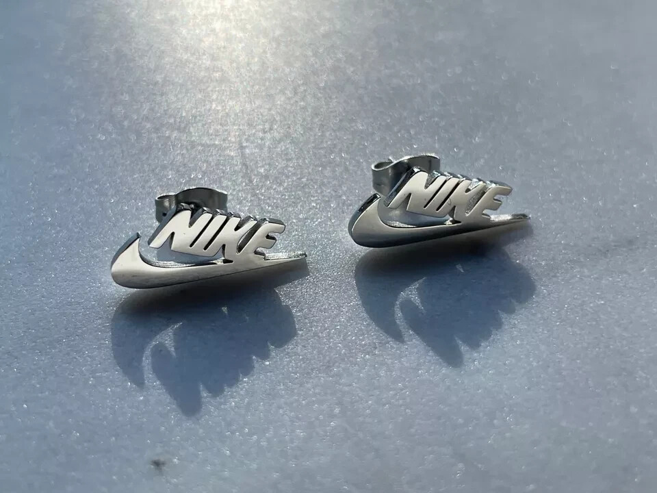 美品】NIKE diamond edge slasherネイビー&ロゴイエロー Yahoo