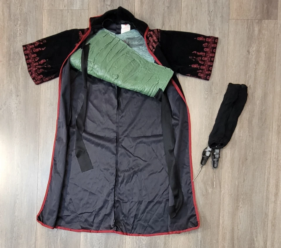 Fantasia de Halloween Rubies The Covenant Vampire Night Slasher Criança Tamanho G - Imagem 2 de 4