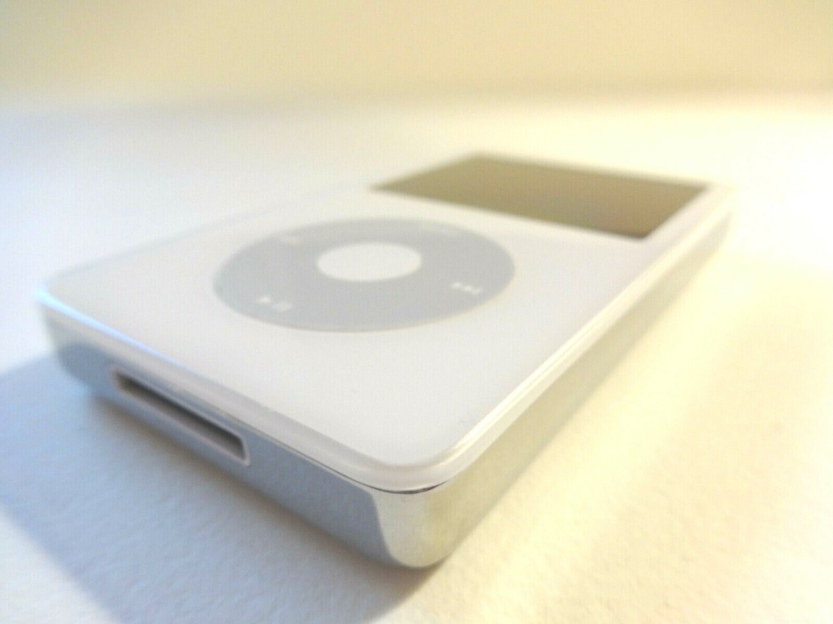 APPLE iPOD CLASSIC 5TH GEN. WHITE 60GBWOFLSON CHIPNEW