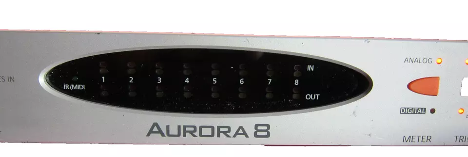 Lynx Aurora 8 Channel Mastering A/D D/A Converter - Image 4 of 4