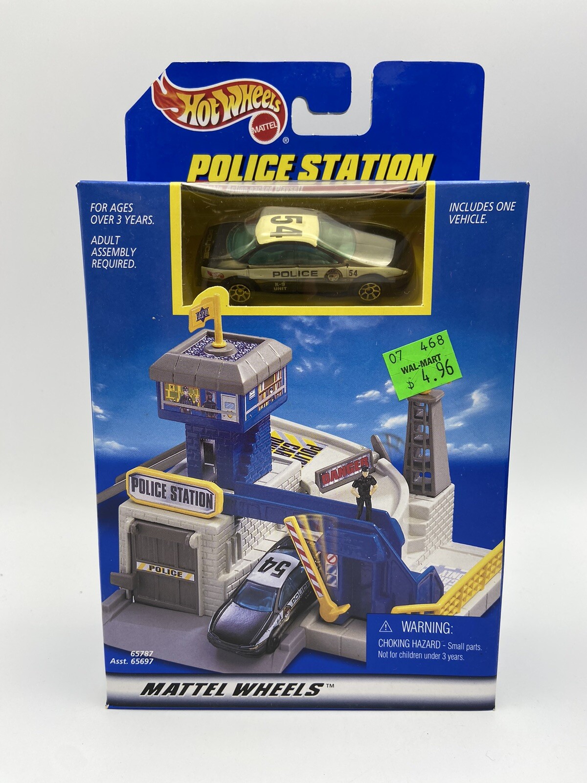 Hot Wheels Police Station Portable Action Packed Playset With Police Car HTF
