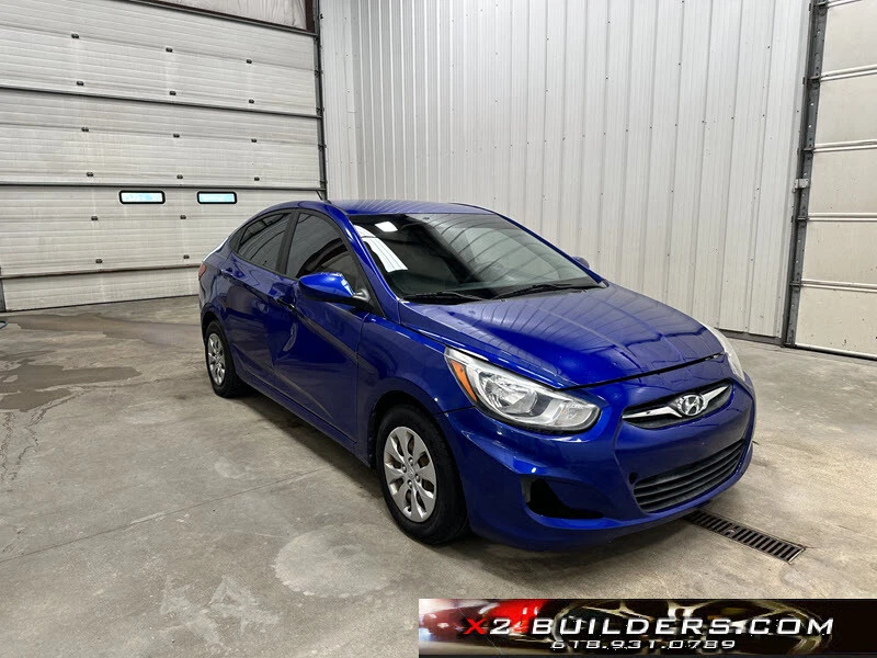 Hyundai Accent 2012  Foto 3 de 4