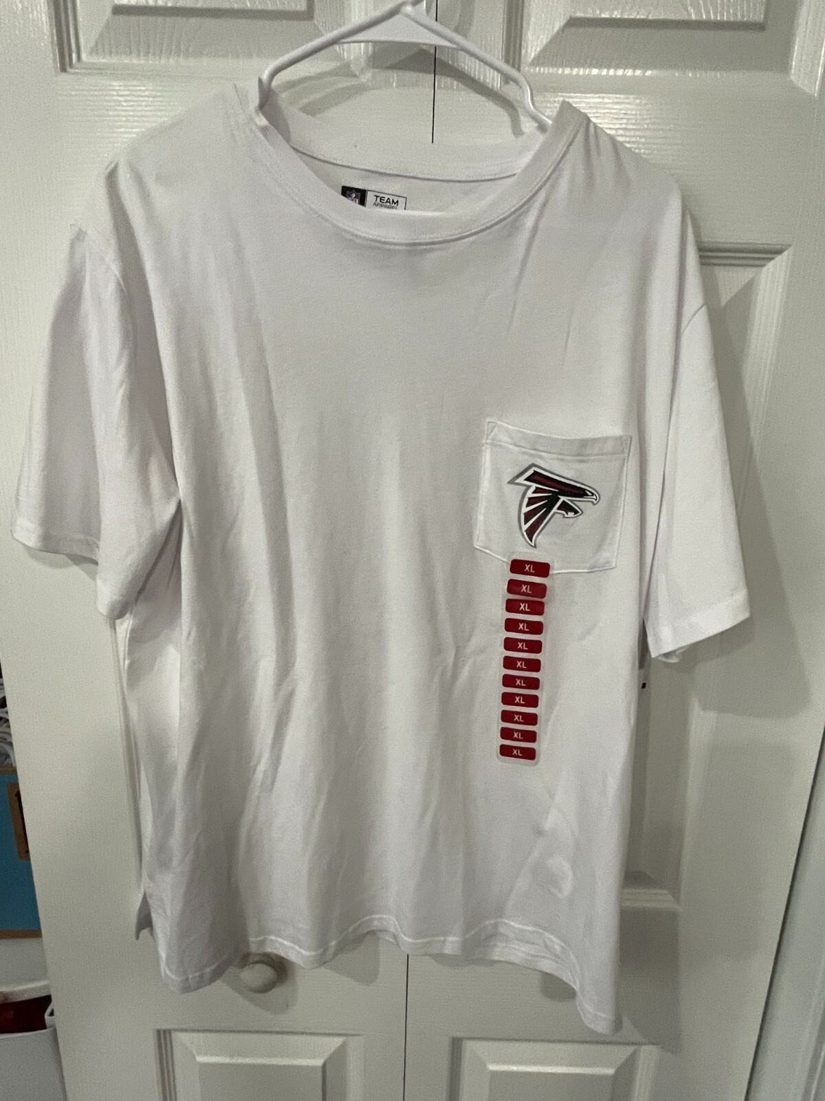 Picture 1 of 6