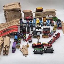 Thomas the Train Wooden Railway Lot   Tracks, Trains  Wood/Diecast 42pc 2000s 