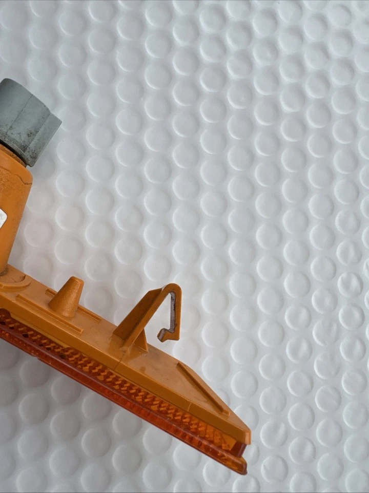 23169182 Genuino GM OEM MARCADOR LATERAL LÁMPARA CHEVROLET CADILLAC Lente Foto 4 de 4