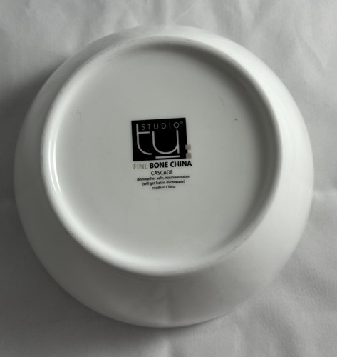 Studio TU Fine Bone China "Kaskade" Muster 6-1/8" weiß Müslischale - Bild 2 von 6