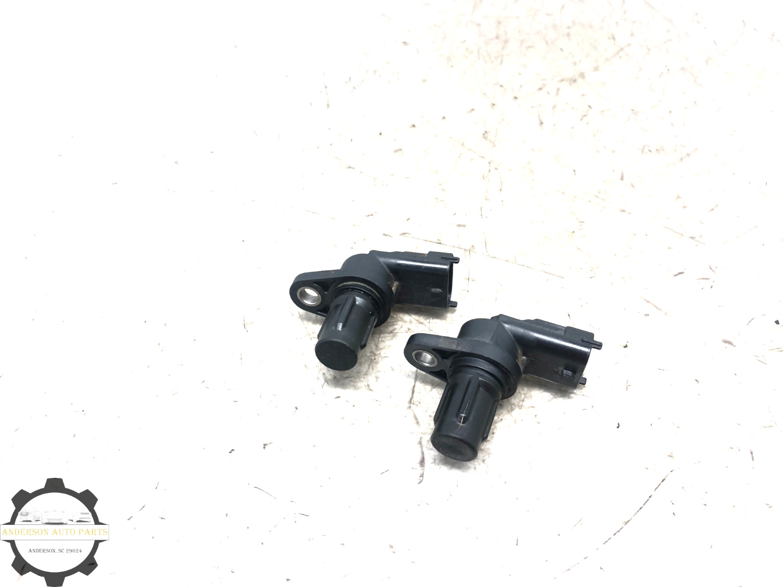 Maserati Levante 2017-2020 Front Right Camshaft position sensors 2 pcs