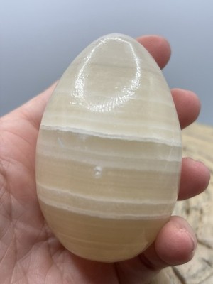 Vintage Banded Onyx Stone Egg Cream White Marble Paperweight Decor
